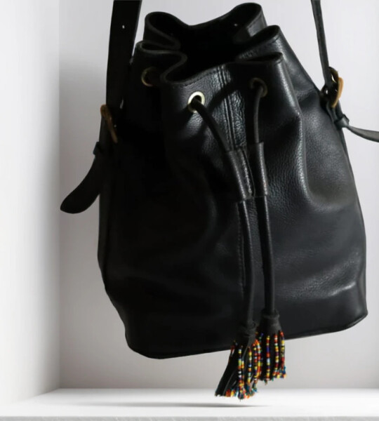 Victoria bucket bag